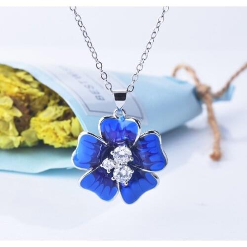 New Flower Petal Blue Enamel Silver Pendant Necklace for Women Vintage Fashion White Zircon Clavicle Chain Charm Necklace