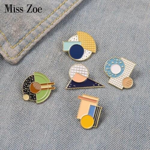 Geometric Enamel Pins Triangle Rhombus Square Round Metal Brooches Lapel Pins Up Men Women Jewelry Gifts Wholesale
