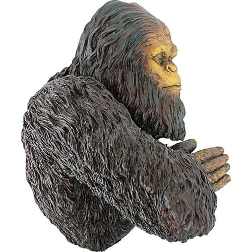 Bigfoot The Bashful Tree Statue 3D Resin Tree Ornament Tree Hugger Sasquatch Garden Yard Art Tree Decoration
