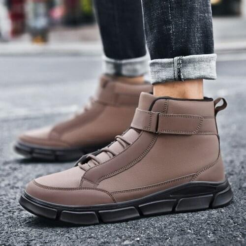 2021 Men sneakers socks shoes light large size casual shoes cool 45 fashion white outdoor sports personality design comfortable