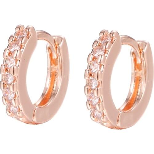 Bettyuev New Arrival Charming Rose Gold Earring Round Shape With Shiny Zirconia Banquet Ingenious Jewelry Fancy Gift
