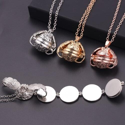 Angel Wings Creative Expanding Photo Box Fashion Album Box Necklaces Shaped Foldable Multi Layer Four-Color Locket Necklace Gift