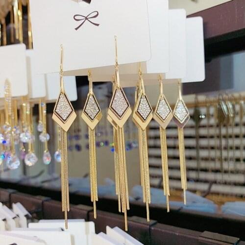 Long tassel geometric pendant female earrings fashion simple long style exquisite vintage Women jewelry Geometric Earrings