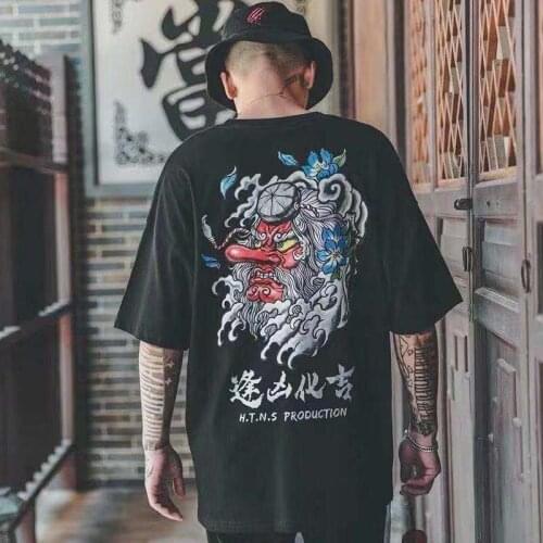 Special Japanese short-sleeved t-shirt for men and women, summer hip hop t-shirt for lovers with half sleeve