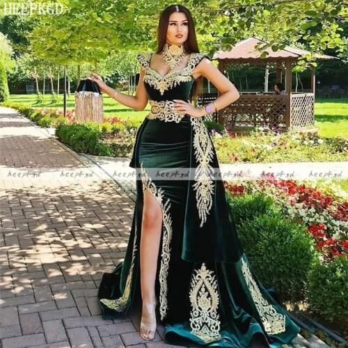 Graceful Green Mermaid Velvet Saudi Arabic Evening Dress Detachable Train Side Slit Gold Lace Long Formal Occasion Women Dress