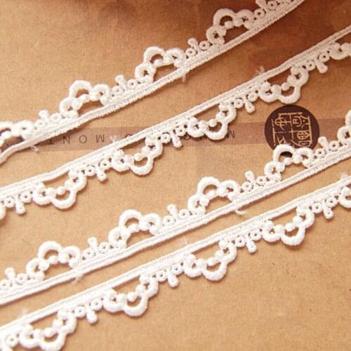 White Embroidery Lace Novelty Japan Polyester Embroidered Lace Scalloped Lace Diy Sewing Garment Accessories 1.3cm