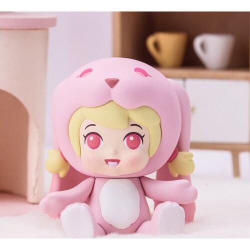 Trend gift genuine angel with cute pet hug series blind box cute kid doll hand to do collectible toy ornaments