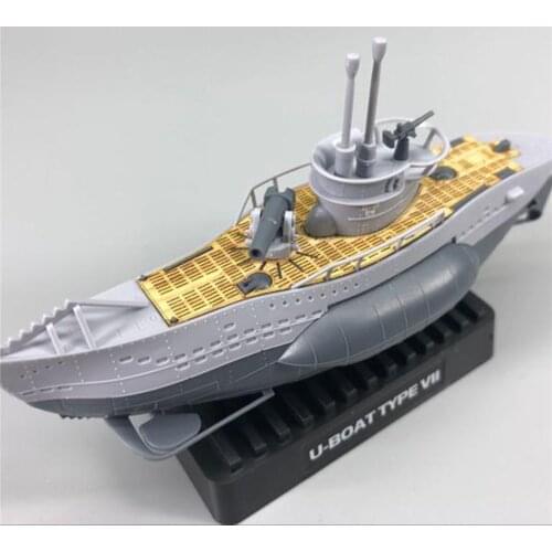 U-boat Type VII Q Edition with Wooden Deck Model Kit for German Submarine Type VII Boat Scenery Accessories