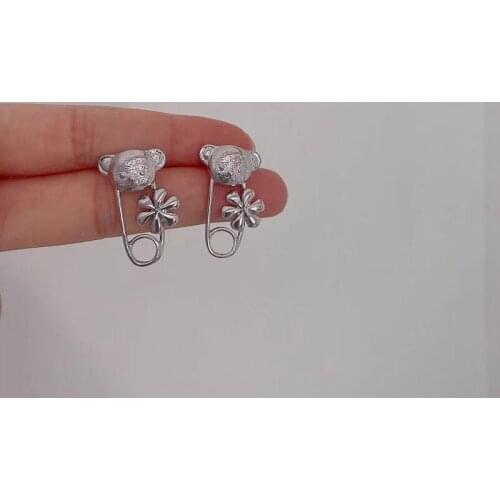 Origin Summer Asymmetric Little Bear Long Tassel Dangle Earring for Women Girls Flower Safety Pin Chain Metallic Earring Jewelry