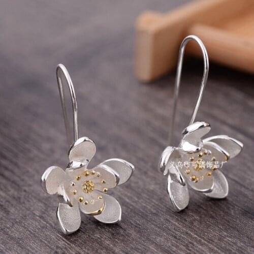 New Arrivals Korean Style Long Big Flower Earrings For Women Lady Bridal Earrings Girls Gifts Pendientes Brincos 2021