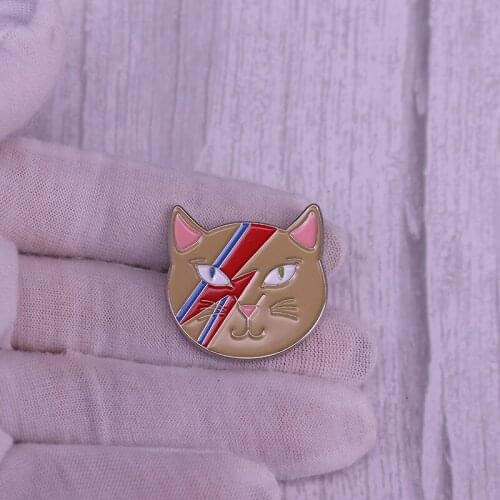 Cat king pin badge