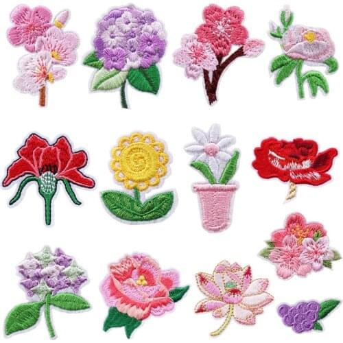 100pcs/lot Luxury Embroidery Patch Lotus Flower Rose SunflowerPlum Women Clothing Decoration Sewing Accessory Craft Diy Applique