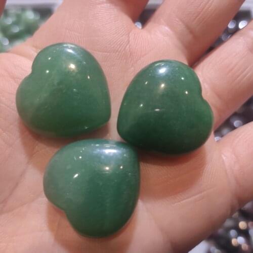 1pcs Natural Green Aventurine Heart Love Shaped Quartz Crystal Gemstone Reiki Stone DIY Craft Natural Stones and Minerals