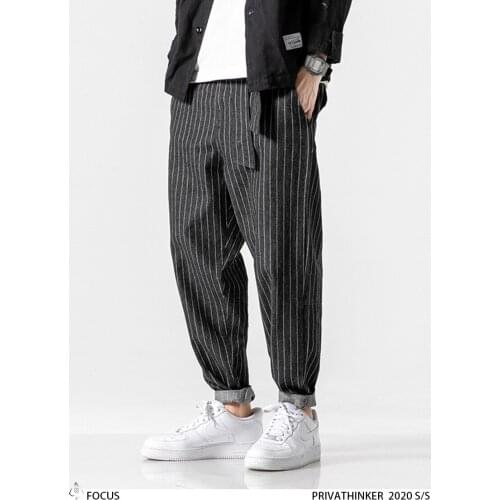 2021 Men Streetwear Loose Denim Trousers with Belt Men Spring Striped Oversized Harem Pants Men Fashion Pocket Jeans