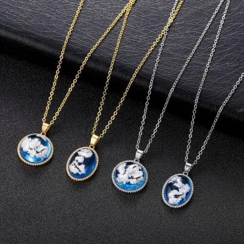 Fashion Handmade Blue Sky White Clouds Eagle Pendant Necklace Women Men Inset Crystal Gem Round Shape Transparent Resin Jewelry