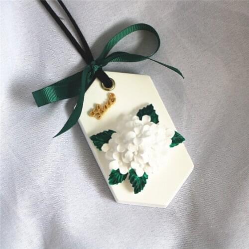 Car Perfumed Plaster Deodorizer Car Perfume Aromatic Perfumed Stone Pendant Air Freshener Diffuser with Aromatic