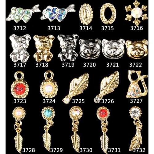 2017 NEW 3712-3732 Gold 3D Peacock Feathers Panda 100PCS Manicure Rhinestones Alloy Studs Nail Art Decorations DIY Accessories