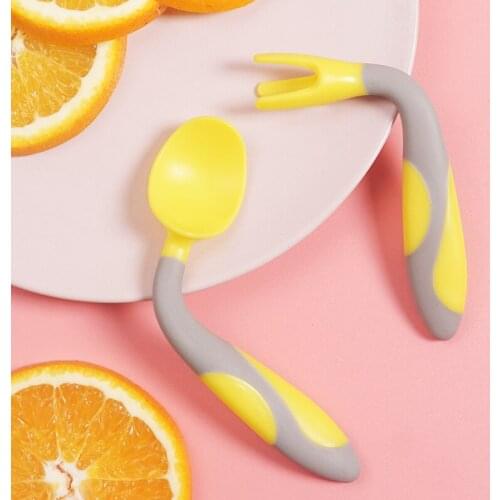 2 Pcs/Set Cute Cartoon Food Grade PP Baby Spoon Tableware Bendable Baby Utensil Spoon Fork Feeding Dishware Set