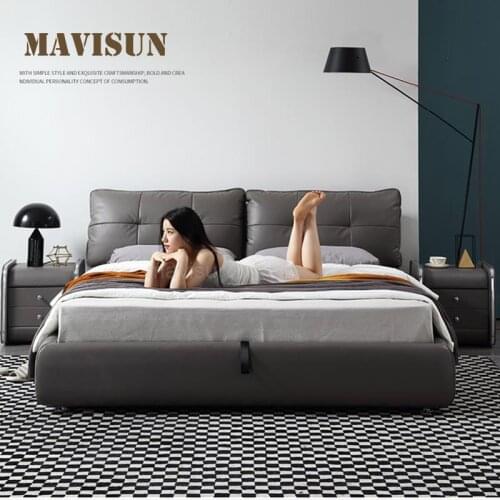Light Luxury Modern Soft Leather Bed With Solid Wood Frame Simple Master Bedroom 1.8m Double Bed For Adults Italian Furniture