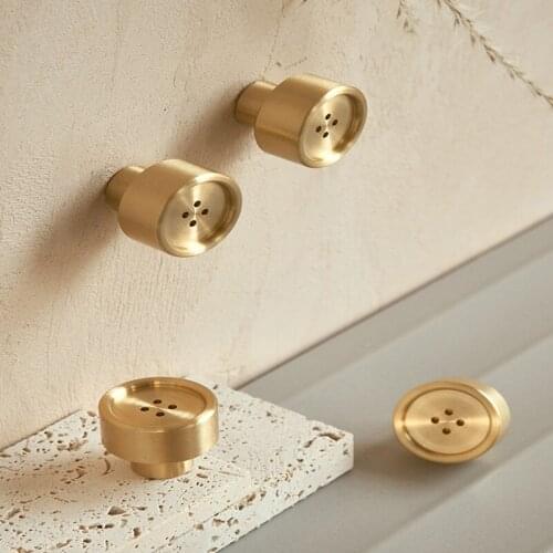 European style/Gold Solid Brass Cabinet Drawer Pulls Creative Button Handles Drawer Knobs Furniture Handles Hardware