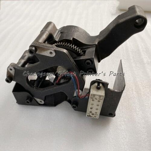 Bracket 93.007.902 Gear DS C8.007.908 Support Bar C4.007.923 For SM102 CD102 Circumferential Register 81.186.5141 Motor