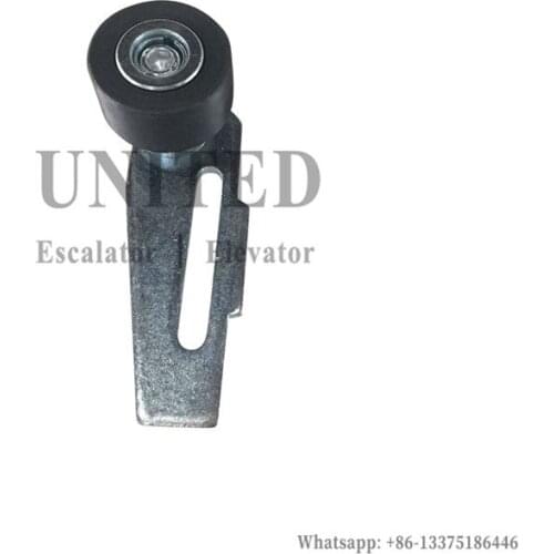Elevator AMD Door Roller With Bracket KM603150G03 Door Clutch Roller
