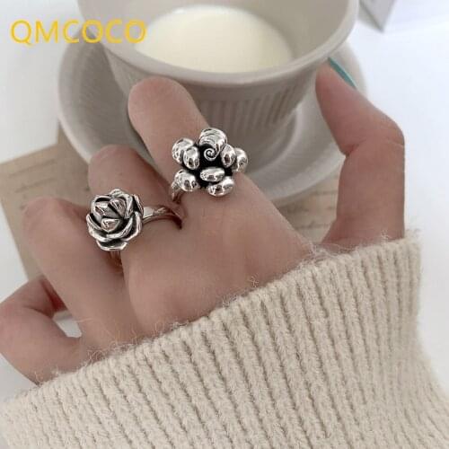 QMCOCO 925 Silver Engagement Rings New Fashion Creative Exaggeration Flower Vintage Punk Party Jewelry Gifts For Women