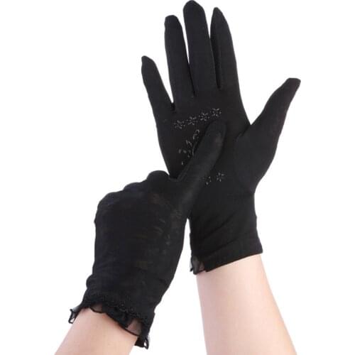 New Women Spring Lace Gloves Summer Outdoor Sunscreen Anti-UV Driving Gloves Pink Slip Resistant Touch Screen Mittens Guantes