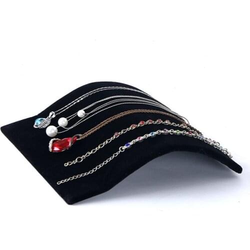 Samonica Black Velvet Pendant Necklace Bracelet Chain Display Holder Shelf Stand Easel Rack Jewelry Holder 20*18.5cm