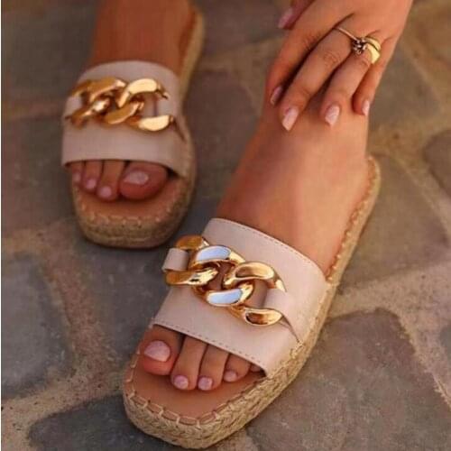2021 Large size slippers gold buckle hemp rope sole women shoes new chain women beach All-match fashionable home ms slippers