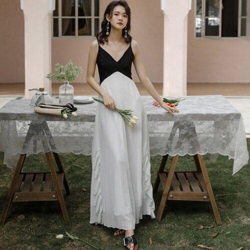 New arrival fashion summer beach ruffle folds dress women casual sexy strap backless chiffon black white stitching long sundress