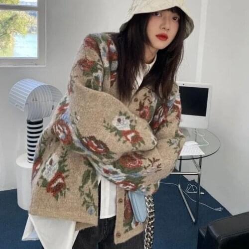 Retro Knitted Cardigan Jacket Sweater Women 2021 New Autumn Winter Oil Painting Style Loose Lazy Blouse For Outerwear