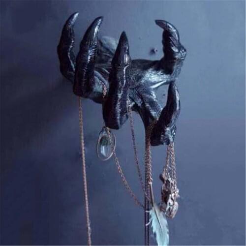 Wall Mount Witch Hand Evil Eyes Claw Resin Art Ornament Creepy Hand Hook Hat Key Jewelry Dispaly Rack Home Decoration