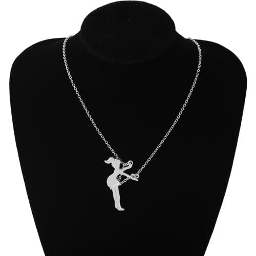 Popular in Europe and the United States, swing necklace pendant minimalist jewelry to give mom and girlfriend gifts