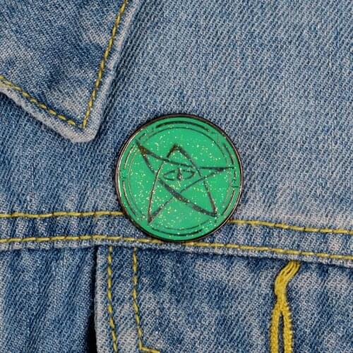Pentagram Green Cthulhu Myth Bag Collar Shirt Brooch Pins Metal Broches for Men Women Badge Pines Metalicos Brosche Accessories