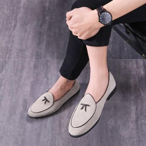 Luxury Soft Moccasins Men Loafers High Quality Genuine Leather Shoes Men Flats Gommino gentlemen Driving Shoes ST378