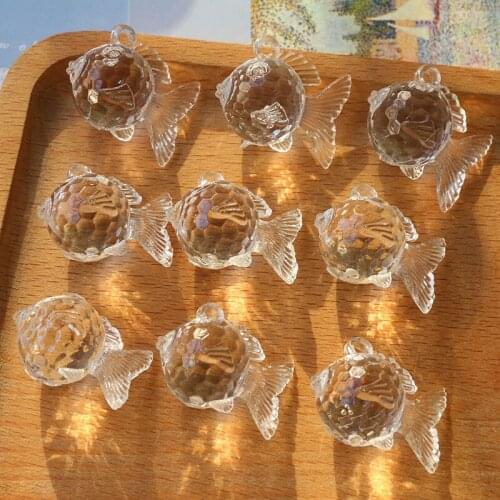 Summer style 50pcs/lot Transparent animals cartoon fish shape acrylic beads diy jewelry earring/garment pendant accessory