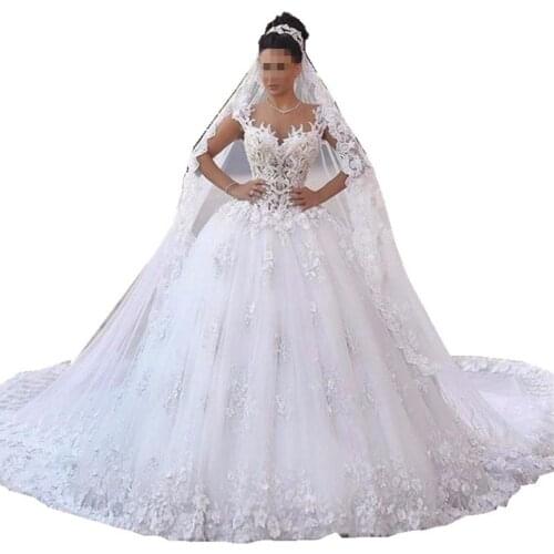Vestido de noiva princesa luxo Backless Sweetheart Lace Wedding Dress See Through Royal Train Luxury Bridal Dress Robe de mariee