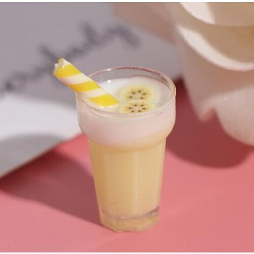 1pc Mini Milkshake Ice Cream Cup Strawberry Banana Miniature Dollhouse Accessories Kitchen Toys