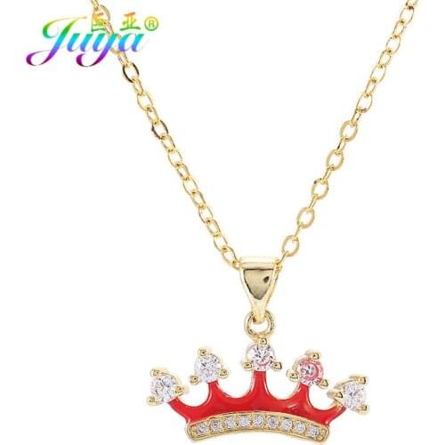 2020 New Arrival Fashion Jewelry Supplies Gold/Rose Gold Enamel Cz Rhinestones Queen Crown Pendant Necklace For Women