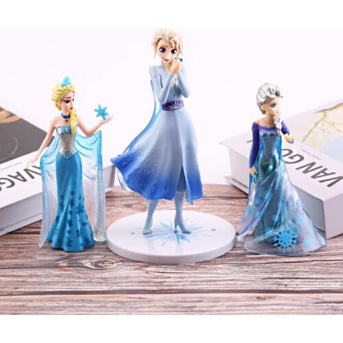 Aisha solid ice and snow Frozen cake decoration hand holding lizard Aisha creative doll decoration girls birthday Christmas gif