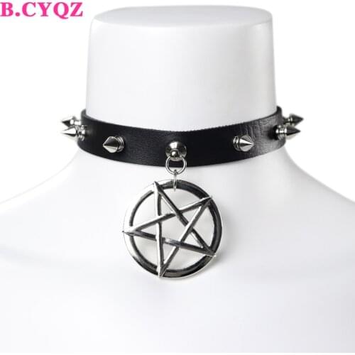 2021 New Black Faux Leather Neck Collar Five-Pointed Star Circle Rivet Punk Gothic Style Woman Collar Ladies Necklace Party