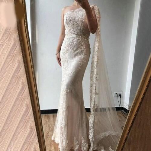 Charming One Shoulder Sleeveless High Slit Long Mermaid Evening Dresses With Ribbons Sashes Appliques Lace Beading Evening Dress