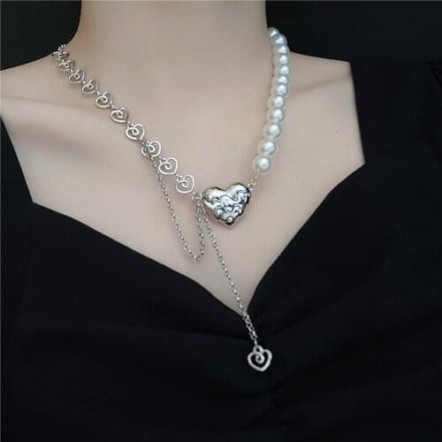 2021 Trendy Metal Heart Pearl Choker Necklace For Women Personality Neck Costume Jewelry Collares Pendant Wholesale