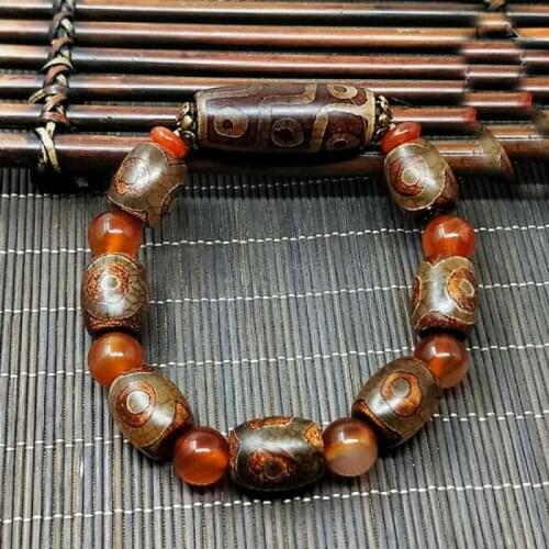 Tibetan old Tianzhu agate chalcedony nine eyes three eyes protolith Bracelet