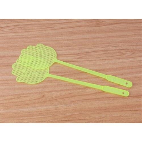 1Pcs Fly Swatter Cute Palm Pattern Plastic Fly Swatter Lightweight Household Flapper Mosquito Bug Pest Control Color Random
