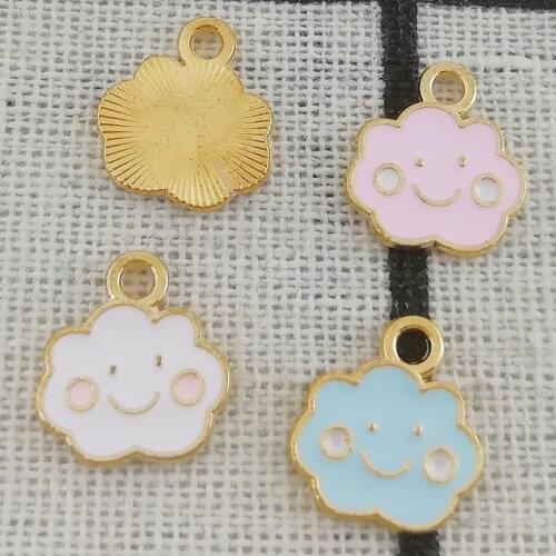 Quality 20pcs Fashion Enamels Charms Gift Smiling Cloud Alloy Pendant Bracelet Necklace Earring Jewelry Accessories DIY Crafts
