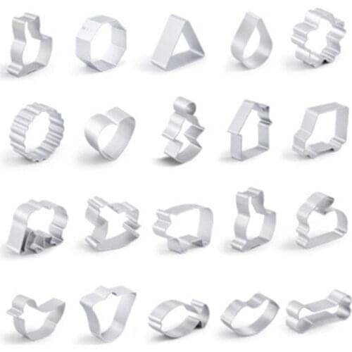 Merry Christmas Stainless Steel Cookie Stamps Zoo Cookie Mold Christmas Biscuit Mold Childrens Day Birthday Gifts Cookie Cutter