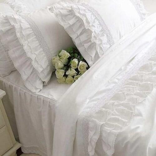 Europe Romantic Wedding Bedding Set White Lace Princess Duvet cover Bed sheet Pillowcases Ruffles Bedspread Home decoration