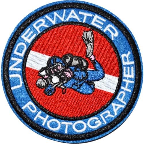 Hot! UNDERWATER PHOTOGRAPHER EMBROIDERED PATCH SCUBA DIVING IRON-ON PHOTOGRAPHY new ~ (Size is about 9.9 cm)